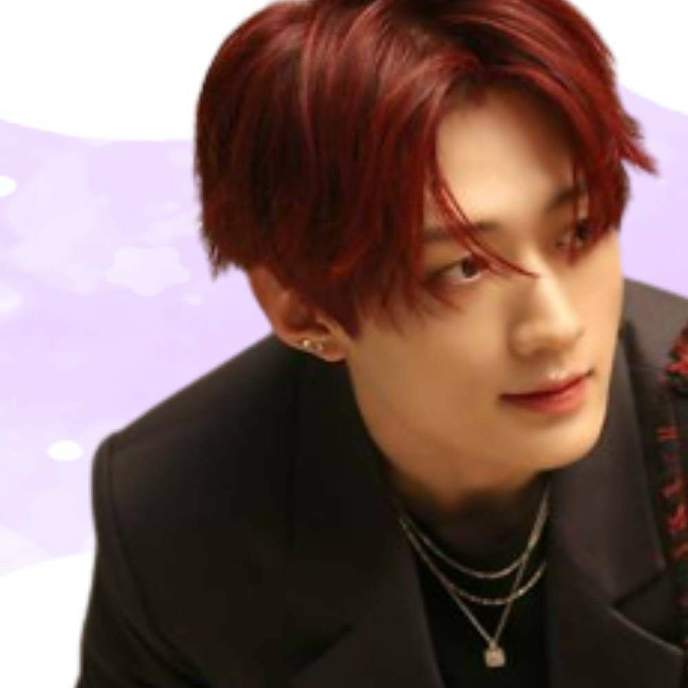 Recent activity shot of Yongseung (VERIVERY)