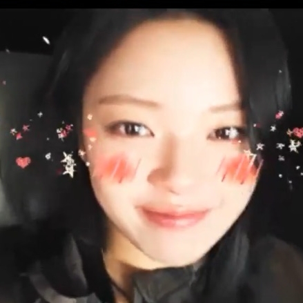 A moment captured by Jeongyeon (TWICE)'s fan