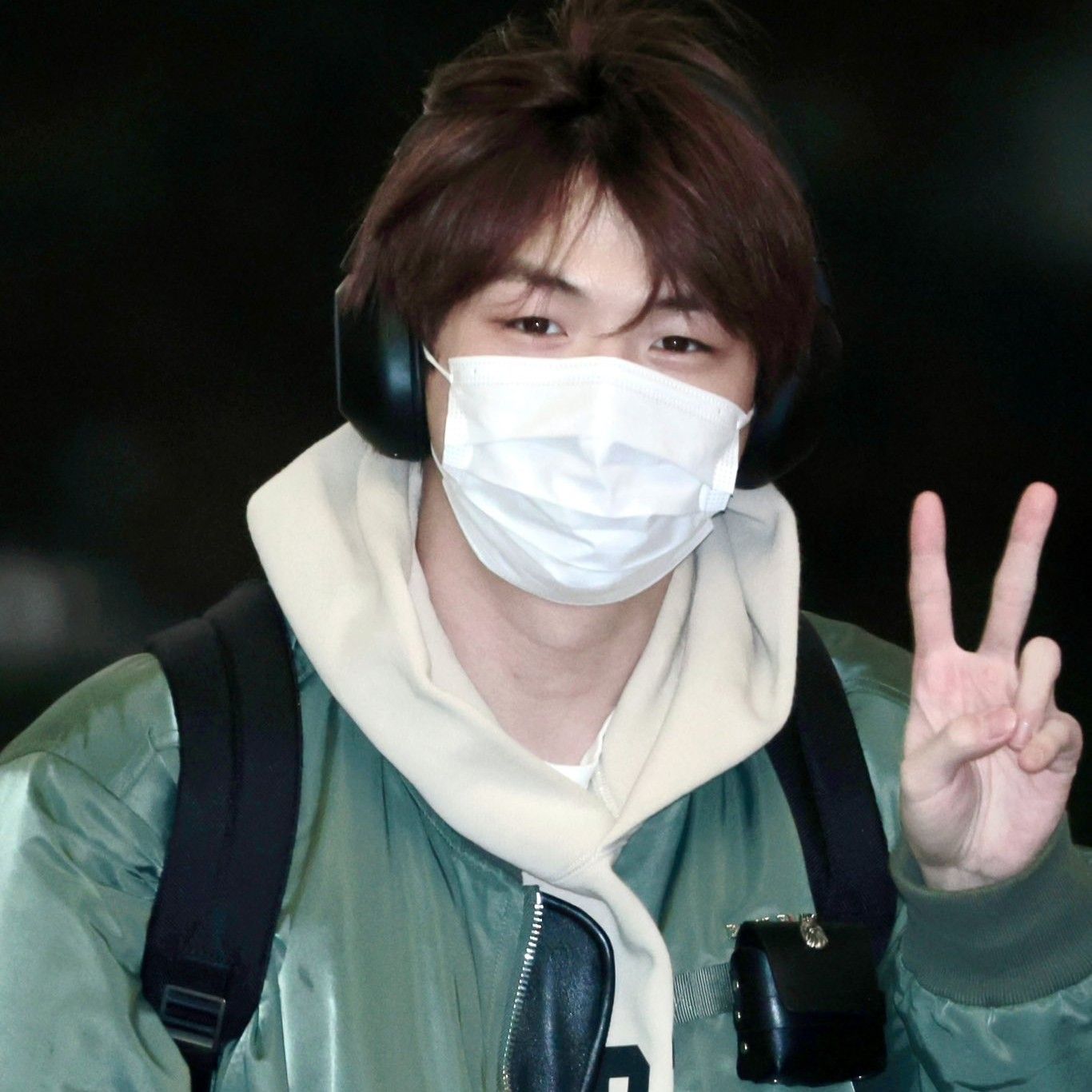 강다니엘 최근 활동샷