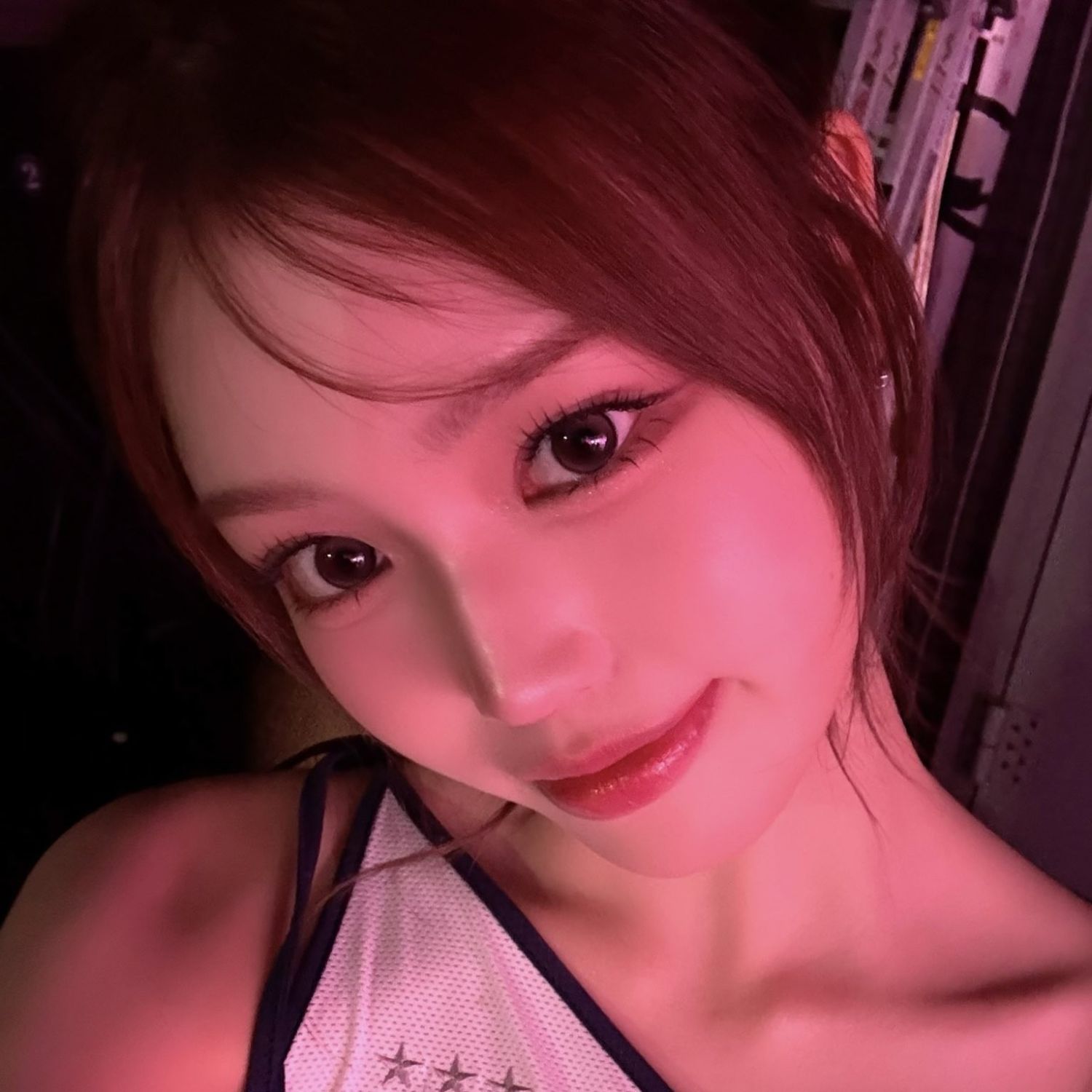 A moment captured by Jeong Saebi (izna)'s fan