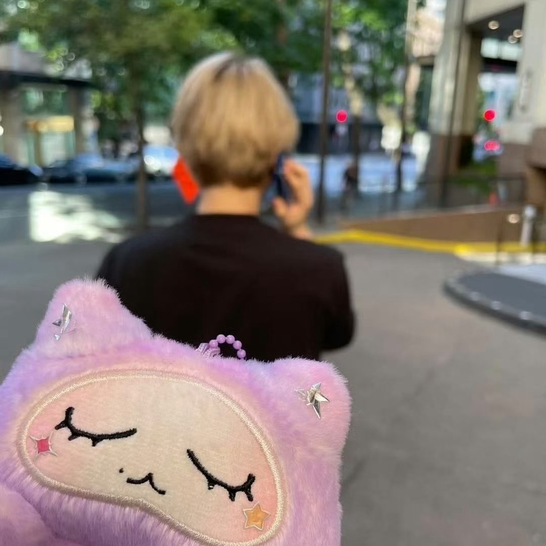 백현 (EXO)의 비하인드 컷