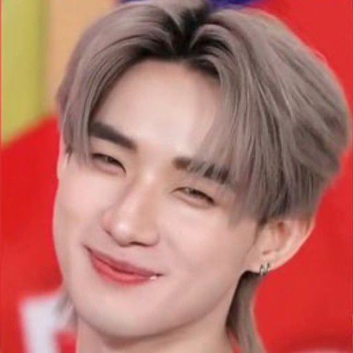 A moment captured by Hong (LYKN)'s fan