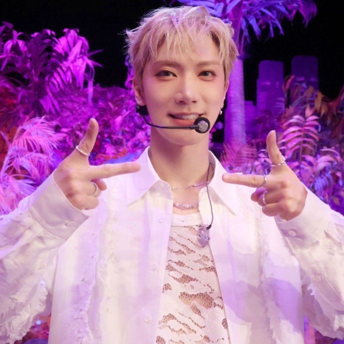 Recent activity shot of TEN (WayV)