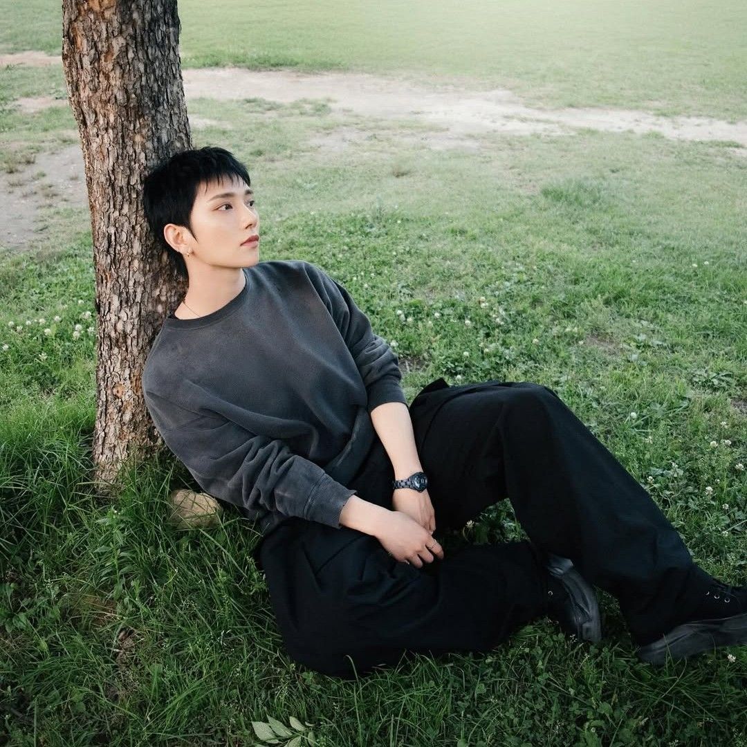 Recent activity shot of Joshua (SEVENTEEN)