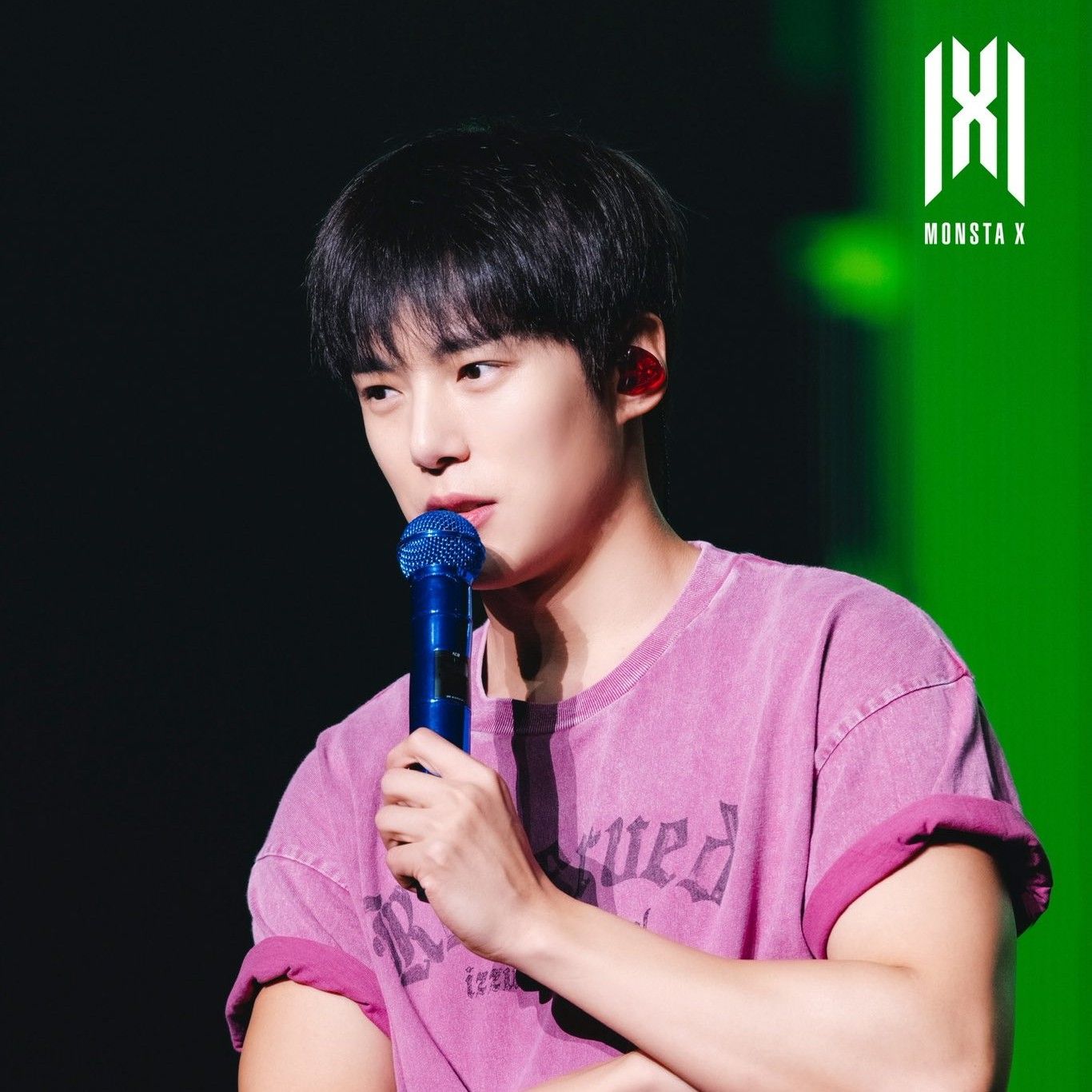 A moment captured by MONSTA X's fan