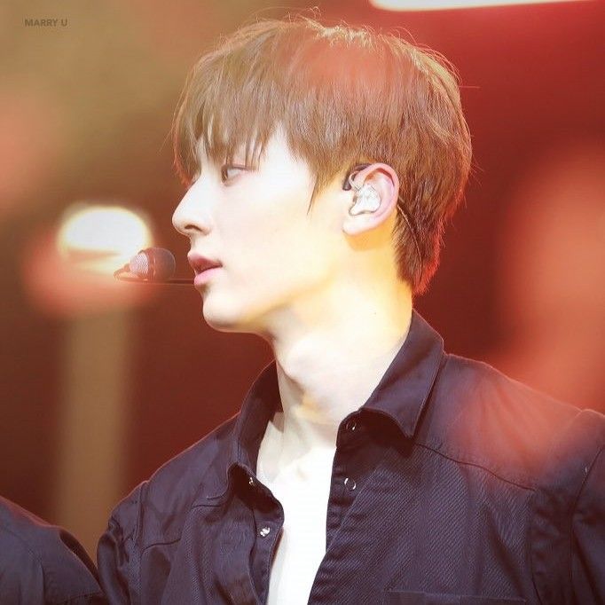 Latest photo of Hwang Minhyun