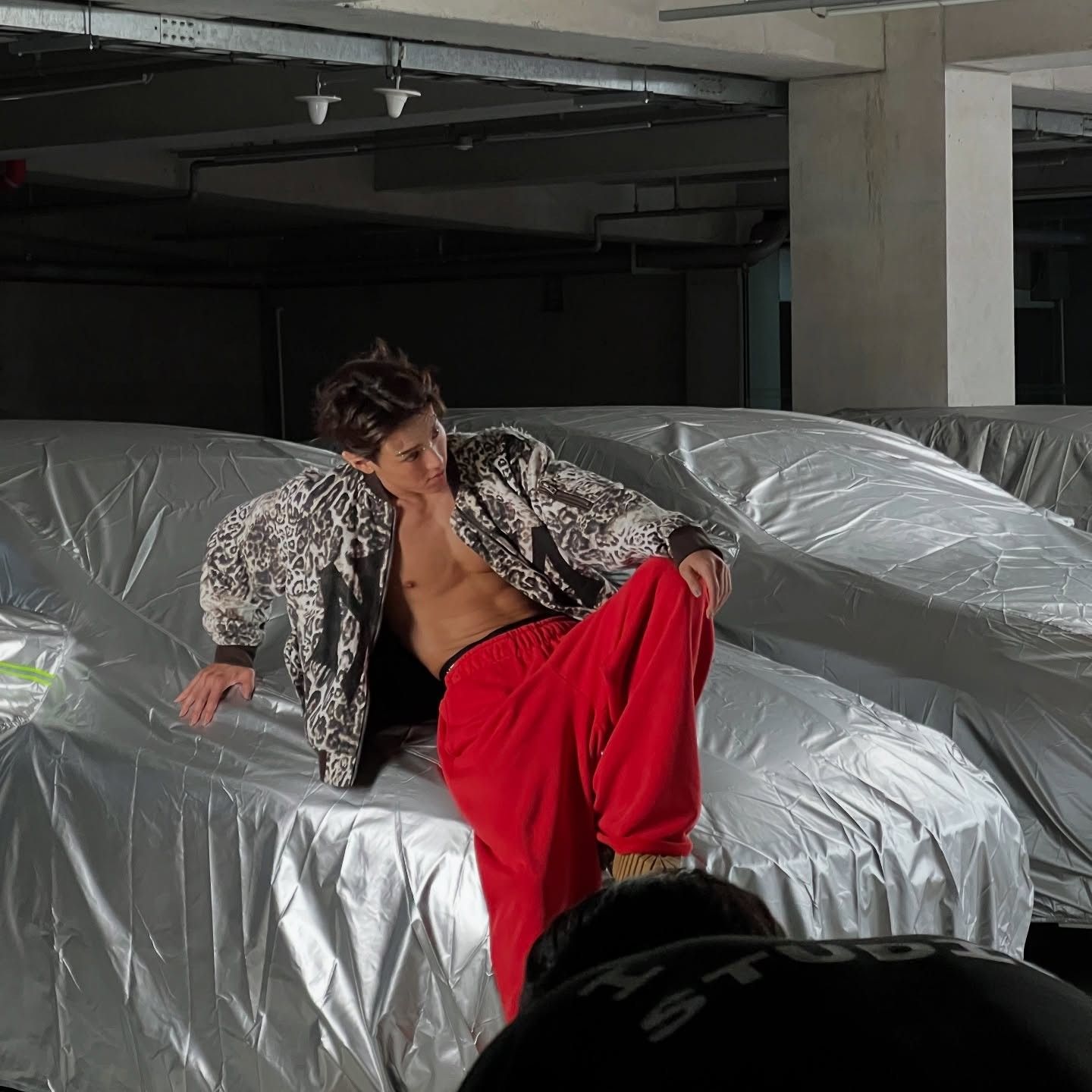 Behind-the-scenes cut of Shownu (MONSTA X)