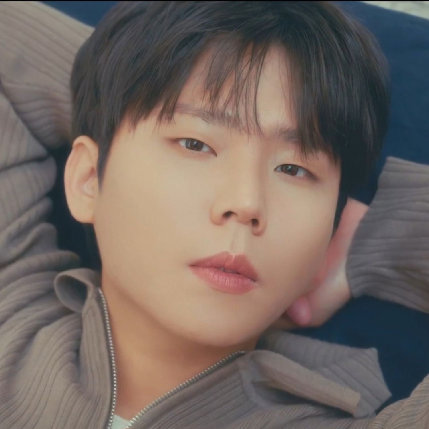 A moment captured by Jung Seunghwan's fan