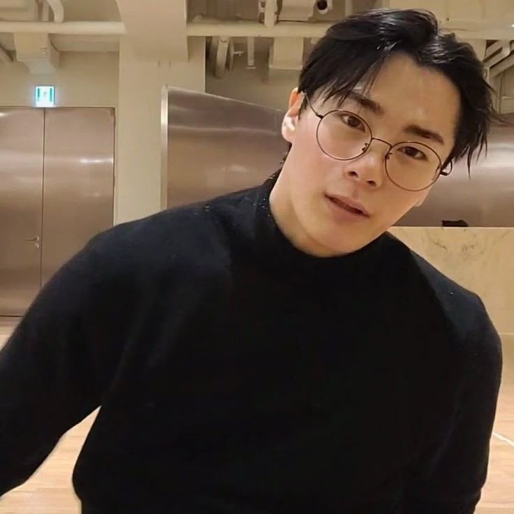 Latest photo of Moonbin (ASTRO)