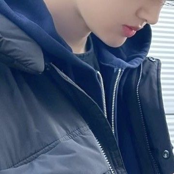 Behind-the-scenes cut of Eunchan (TEMPEST)