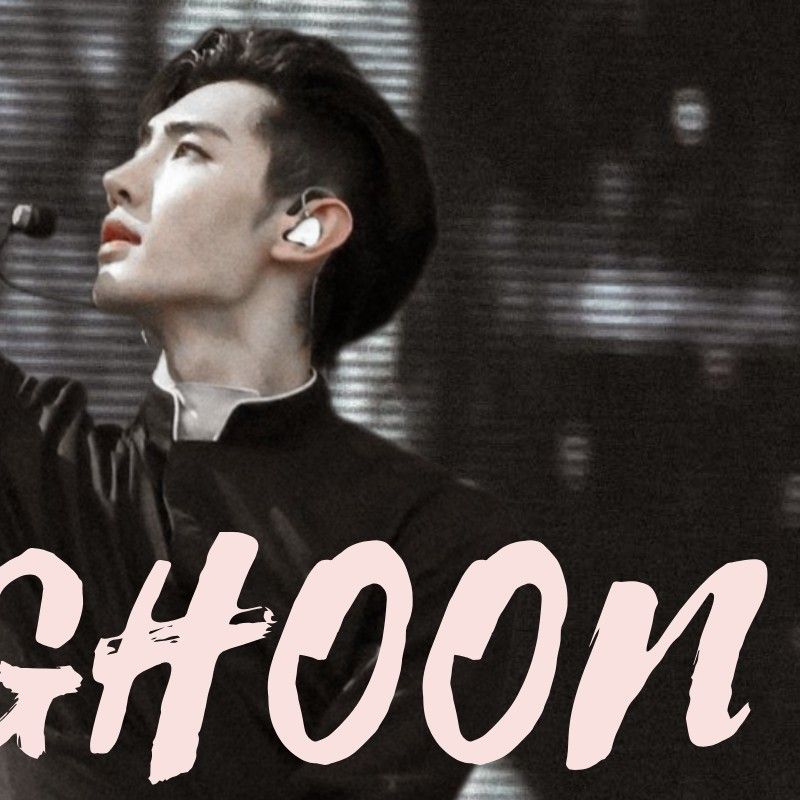 Latest photo of Sunghoon (ENHYPEN)