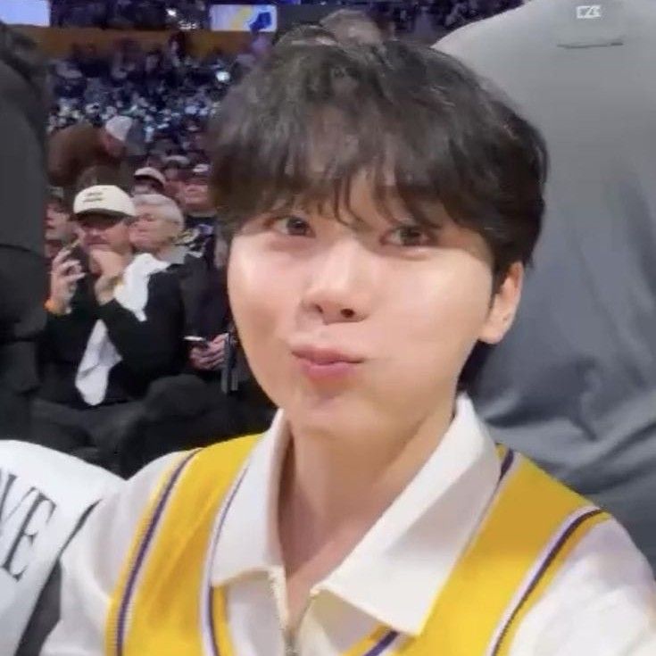 胜宽 (SEVENTEEN)的最新照片