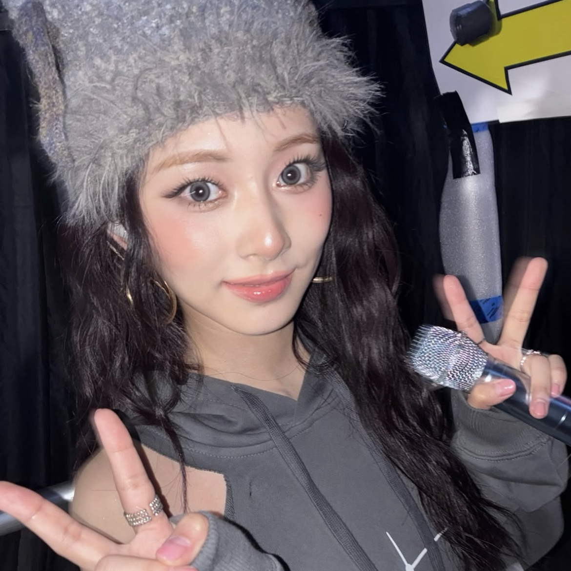 쯔위 (TWICE)의 비하인드 컷