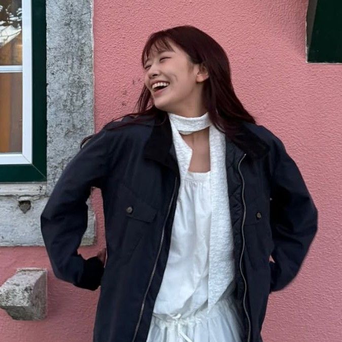 Latest photo of An Yujin (IVE)
