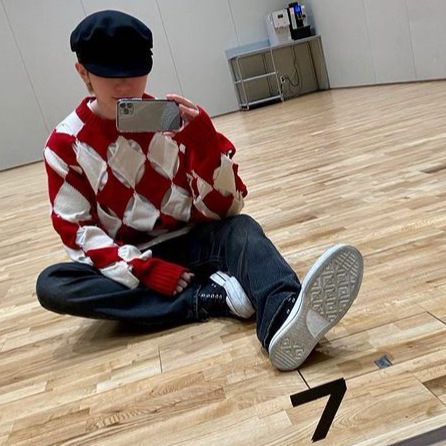 Behind-the-scenes cut of Woozi (SEVENTEEN)