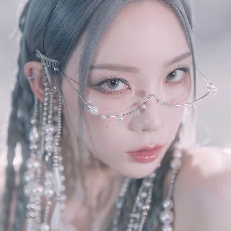 Latest photo of Taeyeon (Girls' Generation)