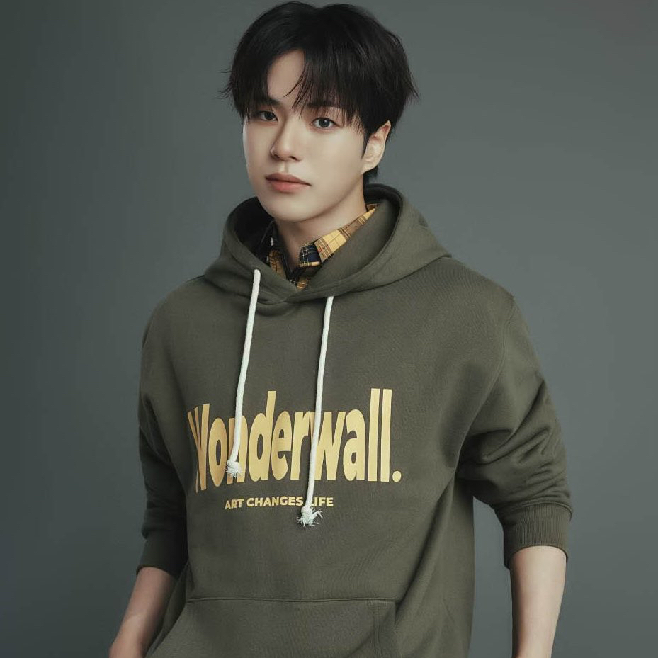 Latest photo of Yoon Jaehyuk (TREASURE)