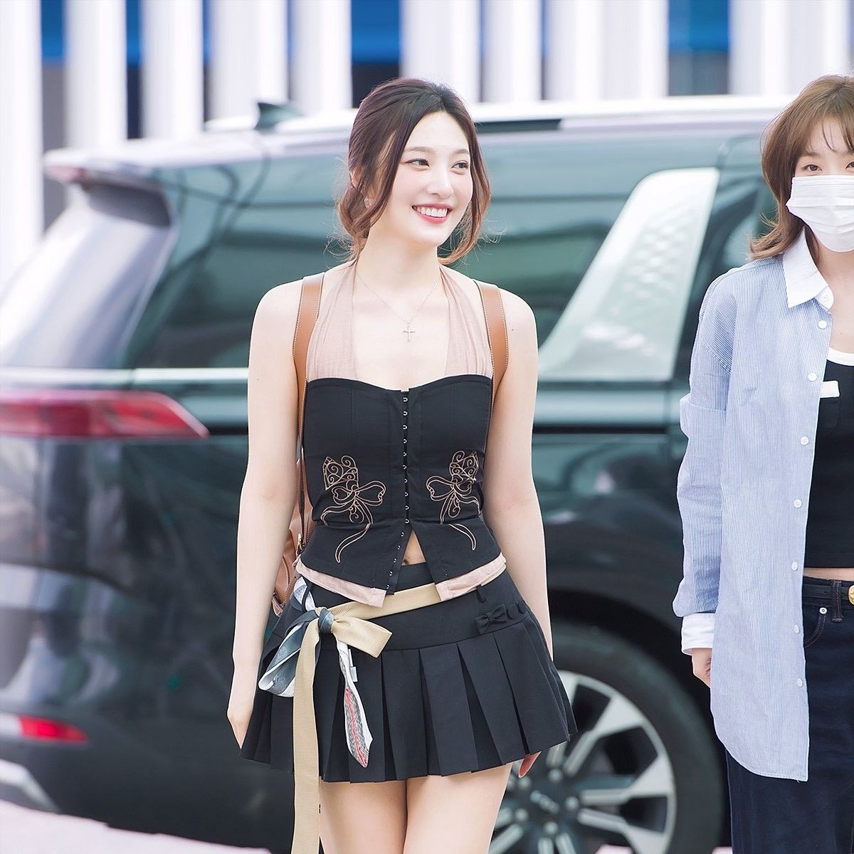 Recent activity shot of Joy (Red Velvet)