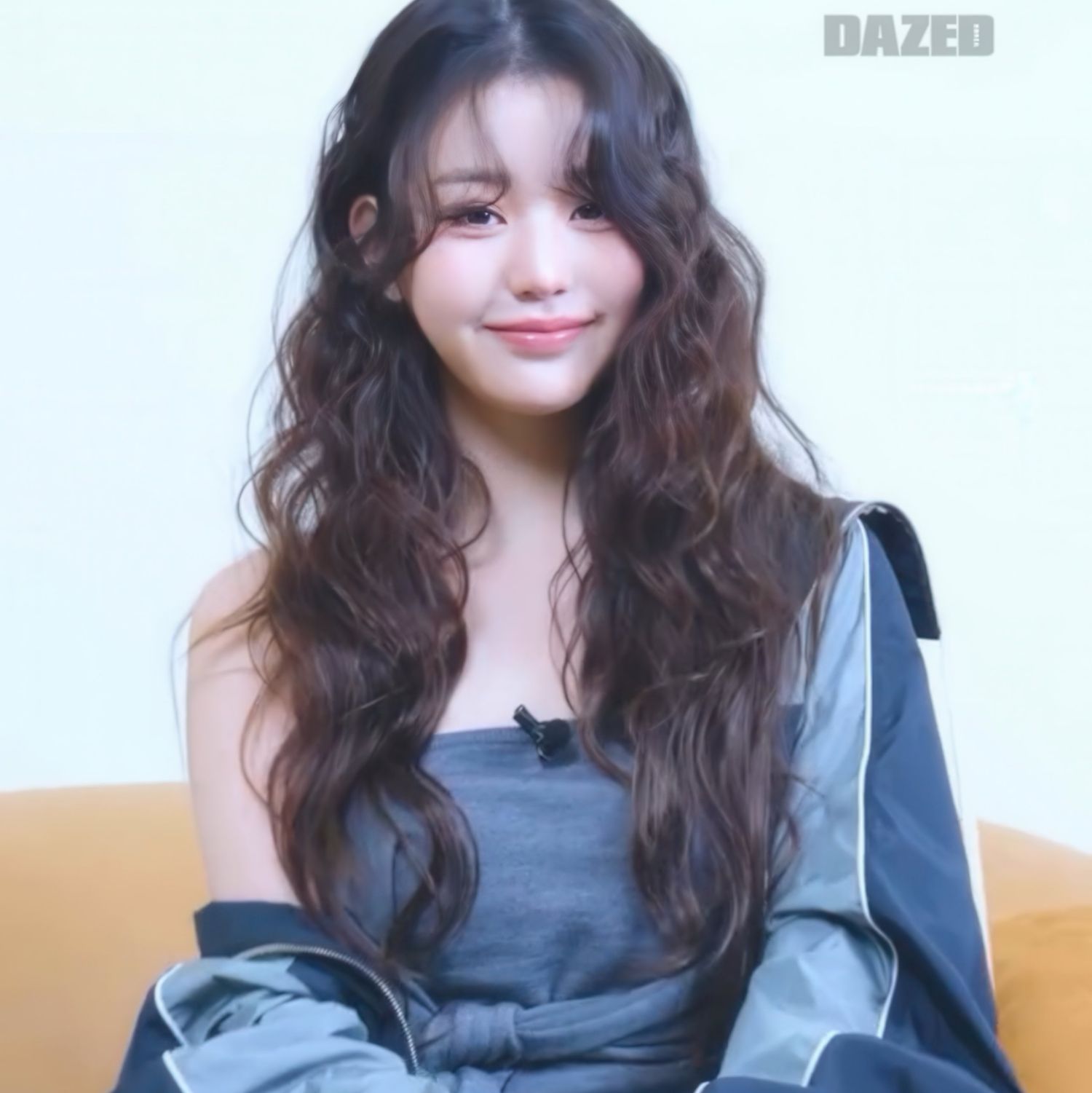Behind-the-scenes cut of Jang Wonyoung (IVE)