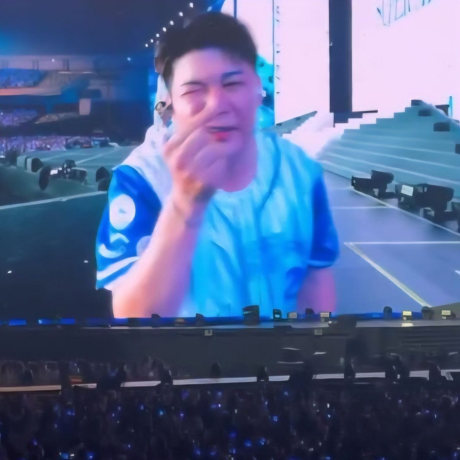 Latest photo of Shindong (Super Junior)