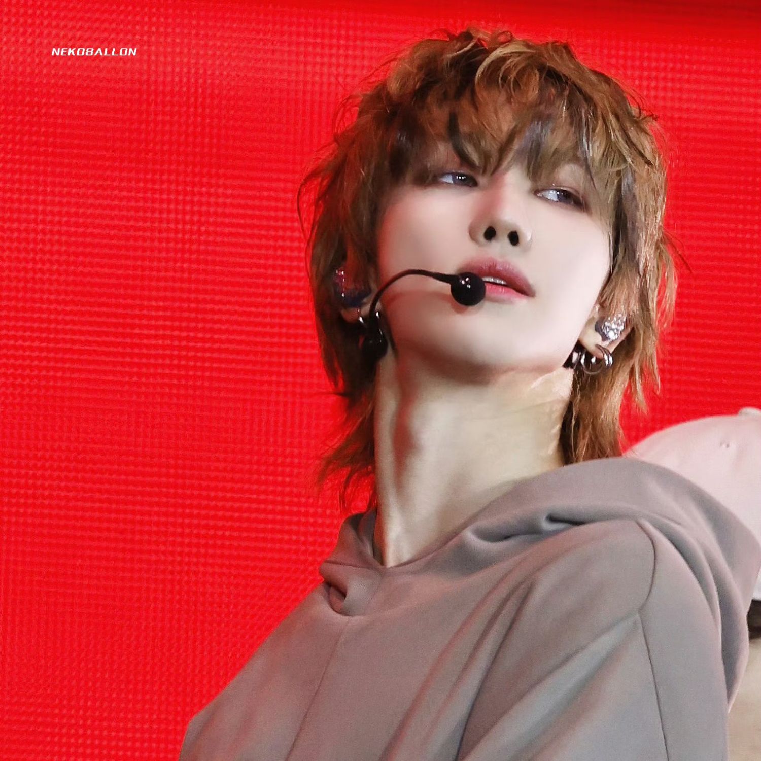 Behind-the-scenes cut of The 8 (SEVENTEEN)