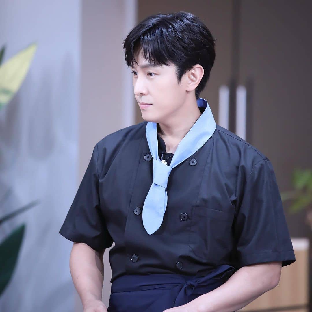 Latest photo of Kim Dongwan (SHINHWA)