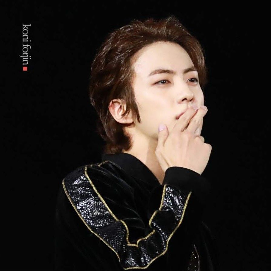 ジン (BTS)の舞台裏ショット