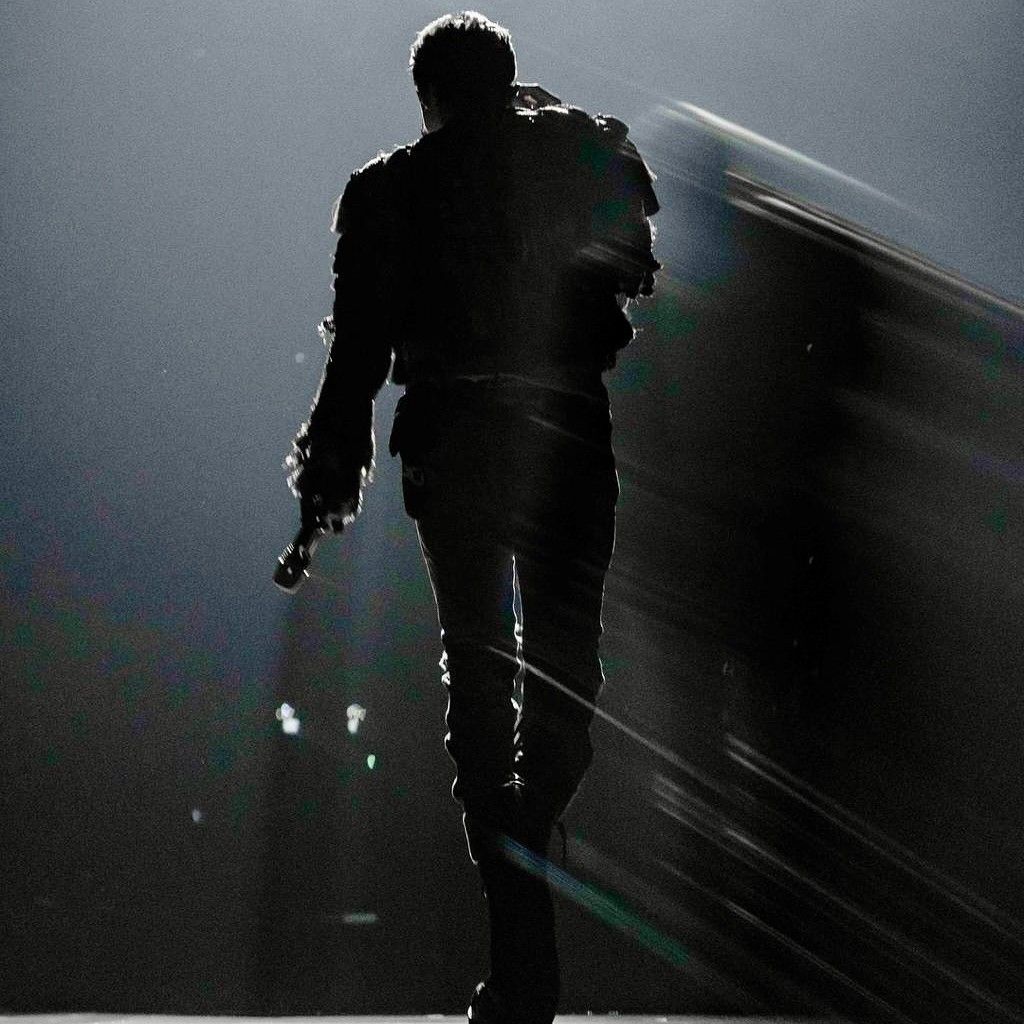 Recent activity shot of G-DRAGON (BIGBANG)