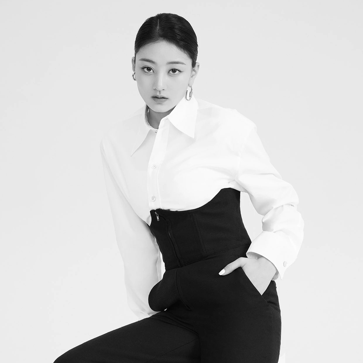 Recent activity shot of Jihyo (TWICE)