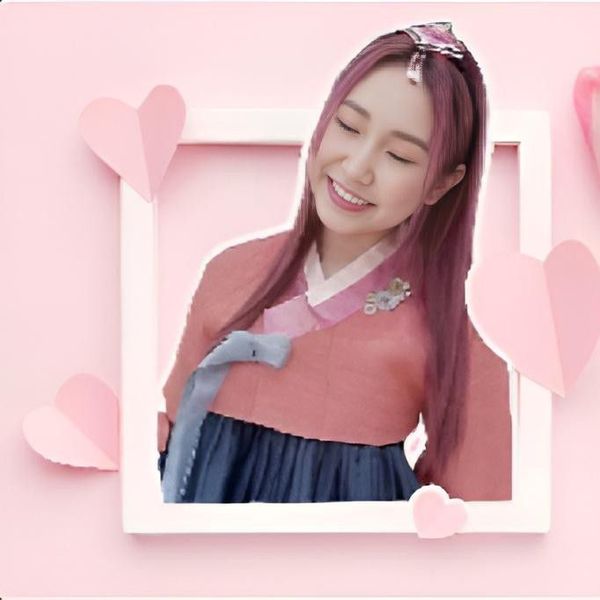Popular profile image of Denise selected by votes