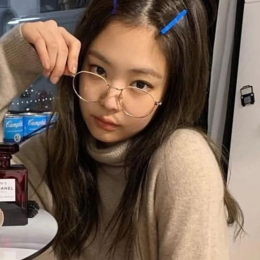 Jennie (BLACKPINK)粉絲拍下的瞬間