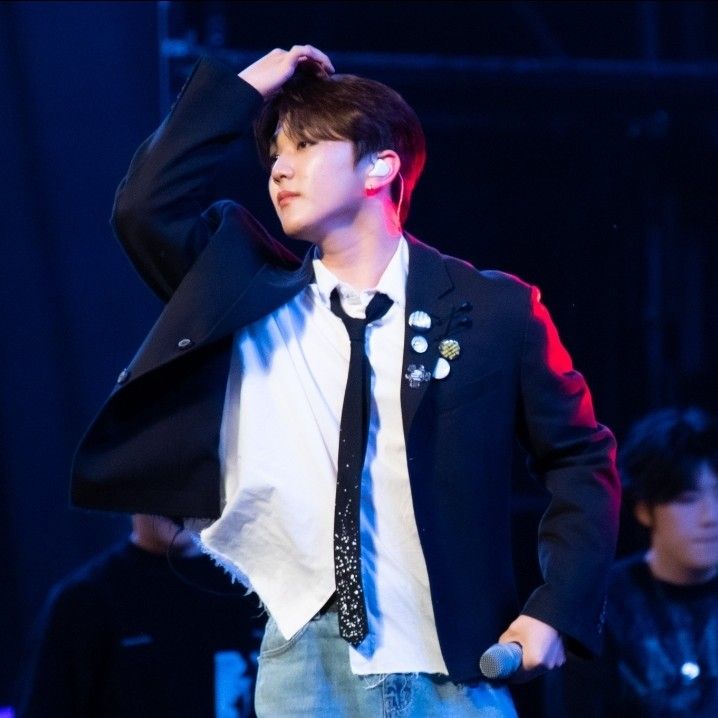 Recent activity shot of Hong Joochan (GoldenChild)