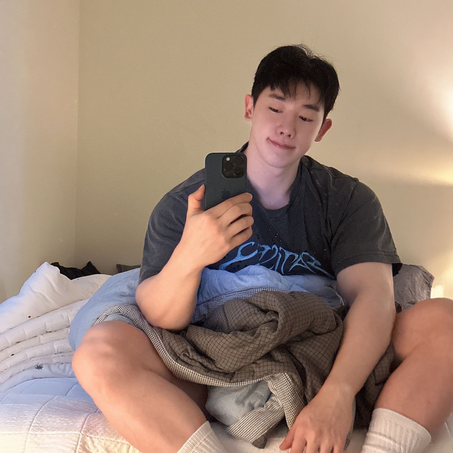 Recent activity shot of Wonho