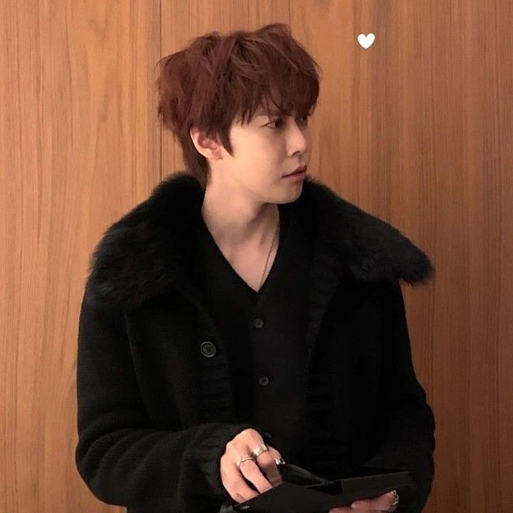 Latest photo of Doyoung (NCT 127)