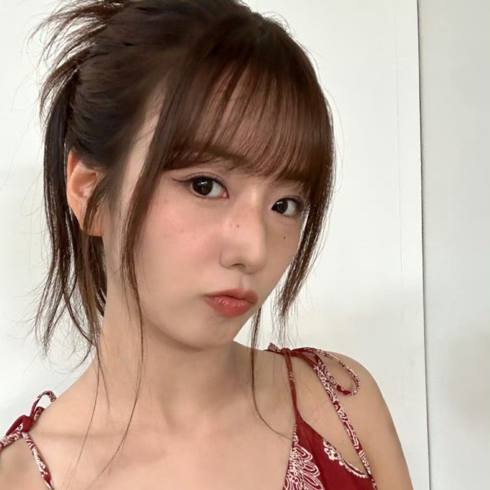 Behind-the-scenes cut of Yoon Bomi (Apink)