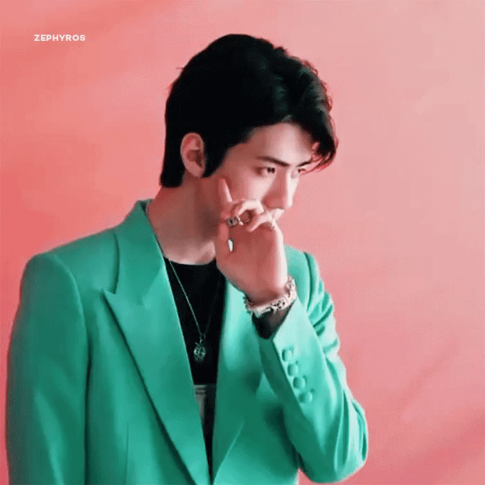Recent activity shot of Sehun (EXO)