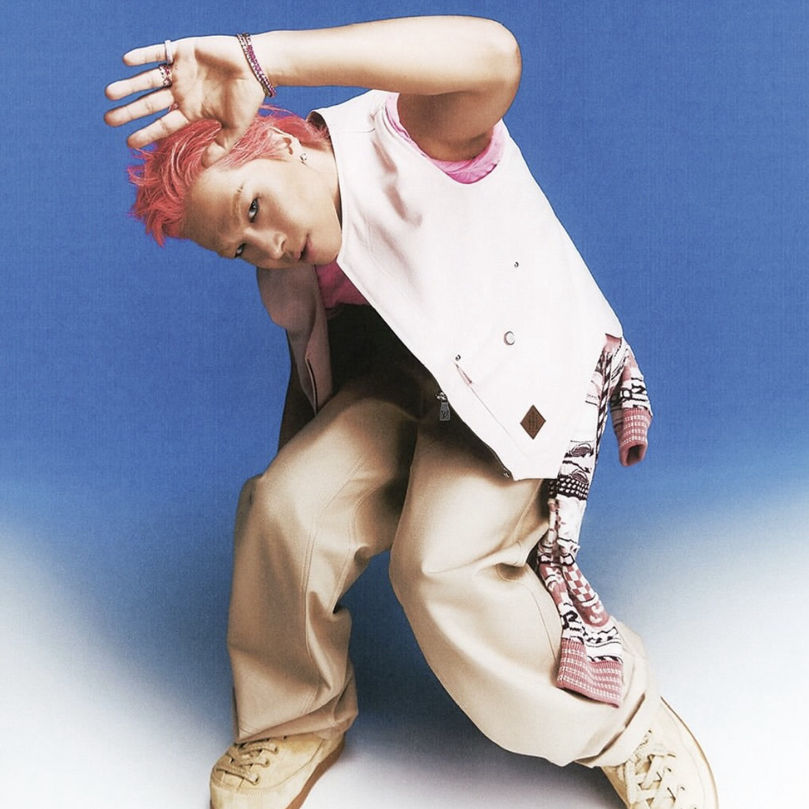 Recent activity shot of Taeyang (BIGBANG)