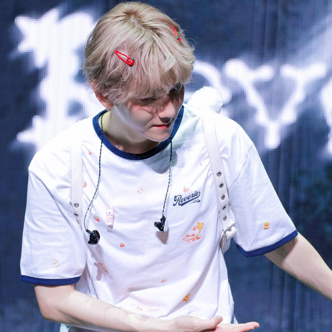 A moment captured by Baekhyun (EXO)'s fan