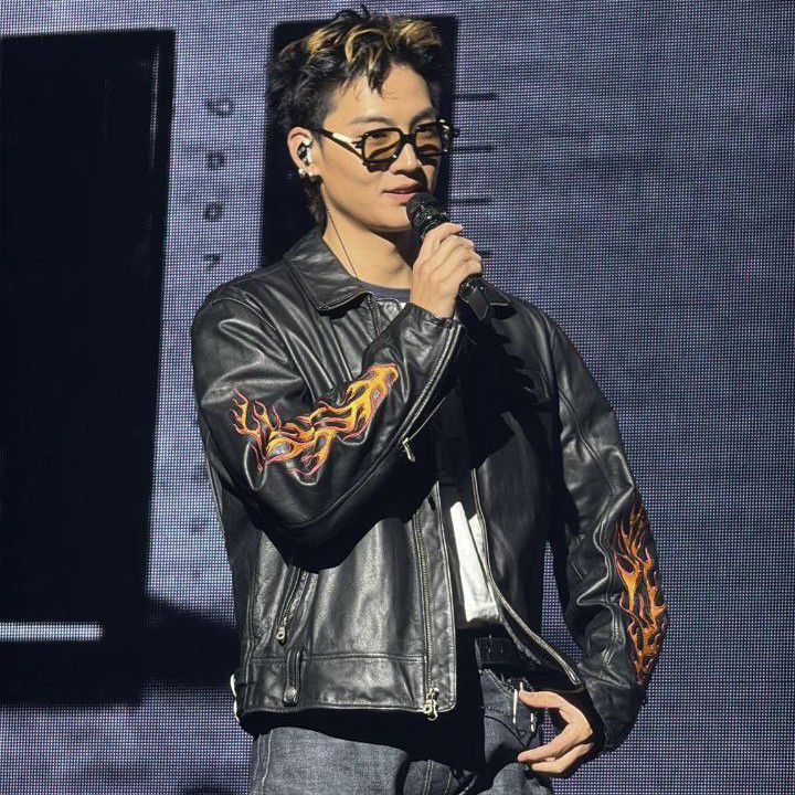 Behind-the-scenes cut of JAY B (GOT7)