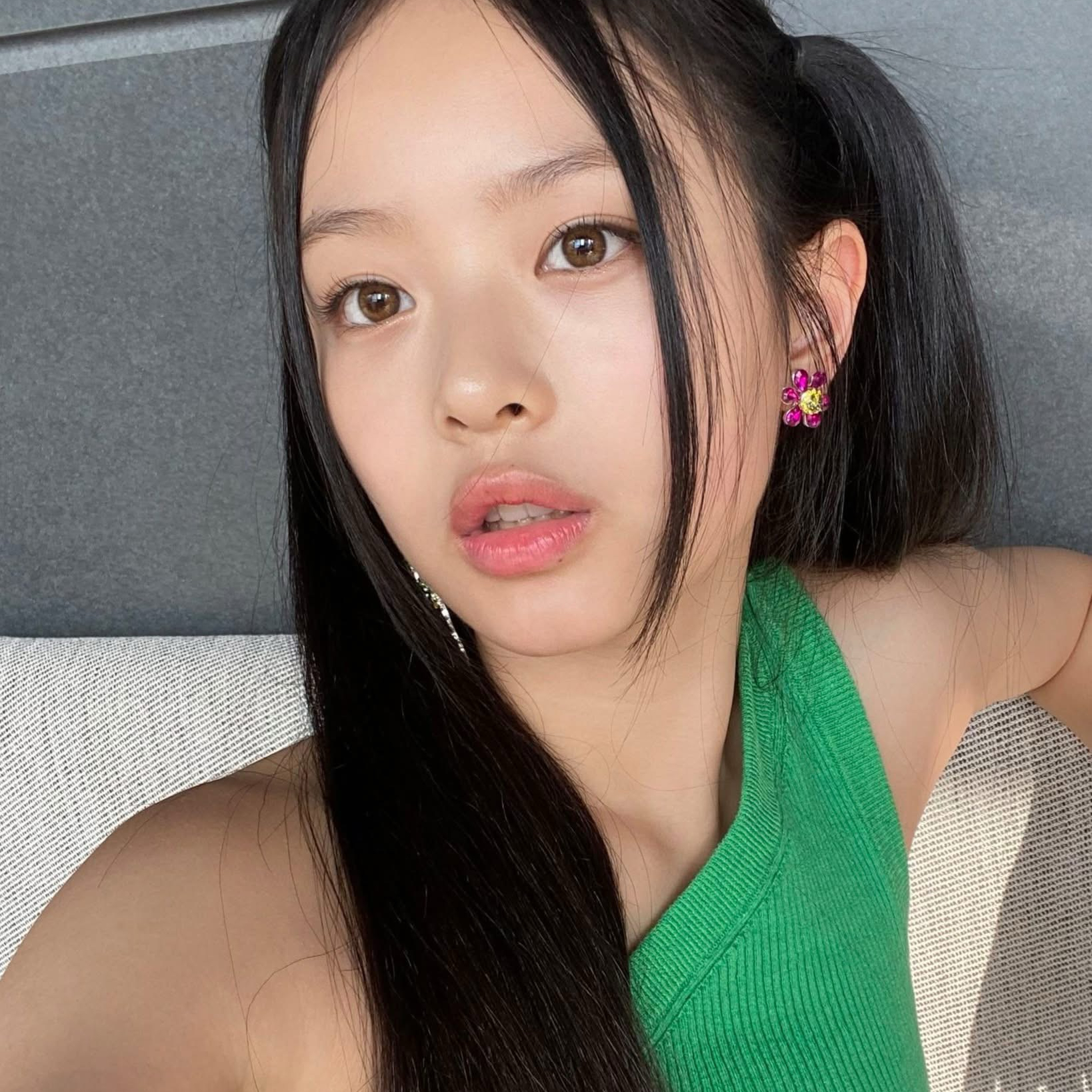 Recent activity shot of HANNI (NewJeans)