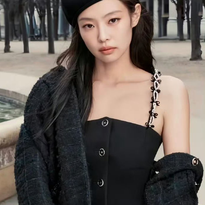 Jennie (BLACKPINK)的最新活動照片