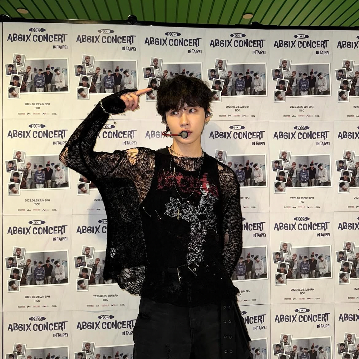Latest photo of Jeon Woong (AB6IX)