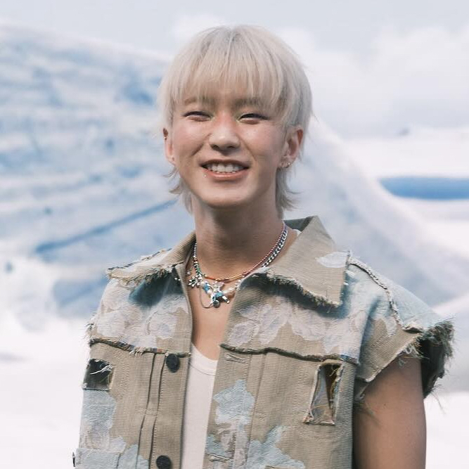 Recent activity shot of Hoshi (SEVENTEEN)
