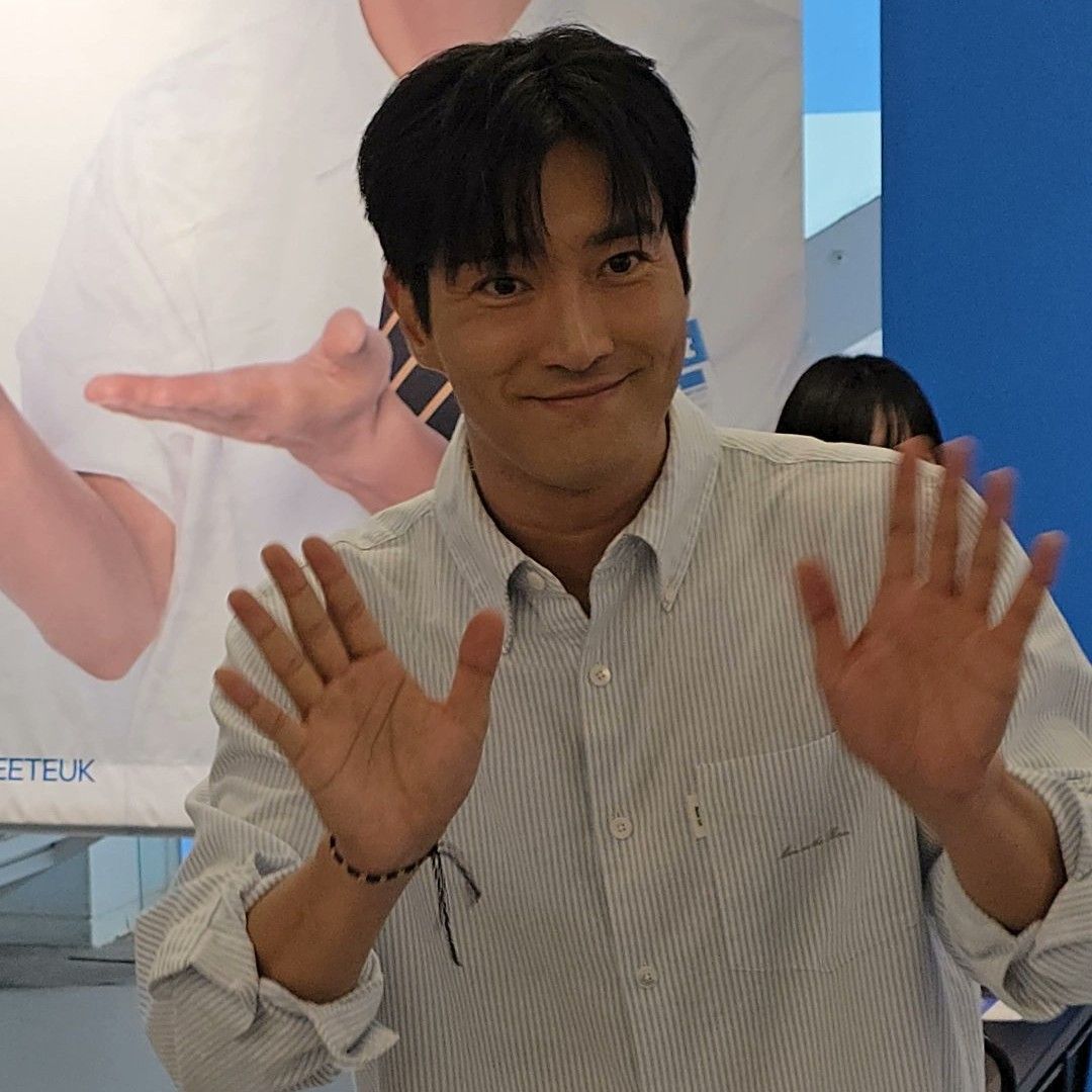 Latest photo of Siwon (Super Junior)