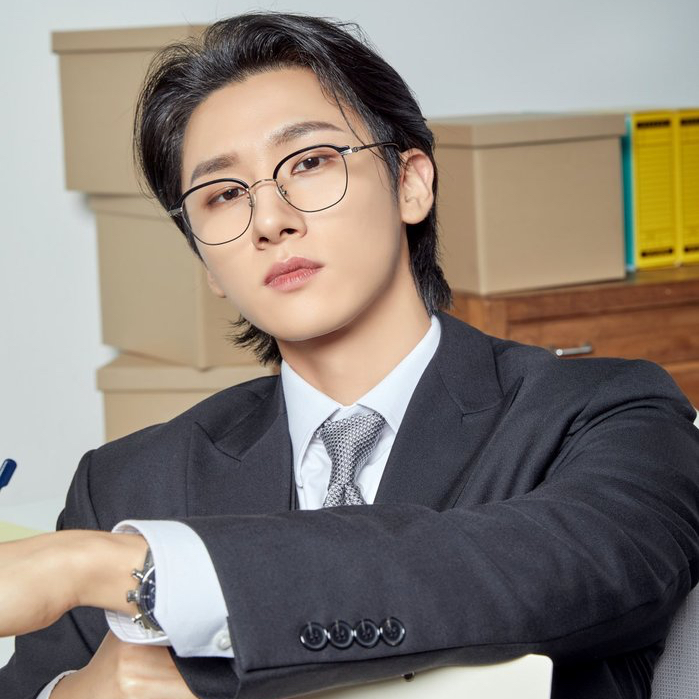 Behind-the-scenes cut of I.M (MONSTA X)