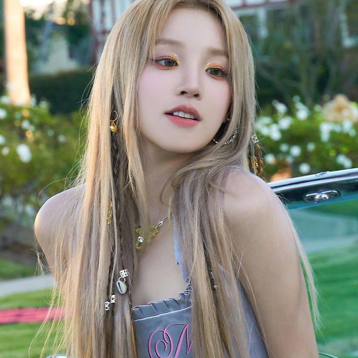 Recent activity shot of Yuqi (i-dle)