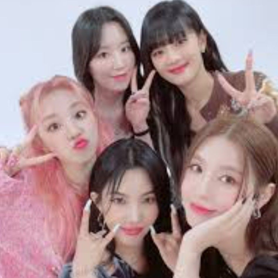 A moment captured by Shuhua (i-dle)'s fan