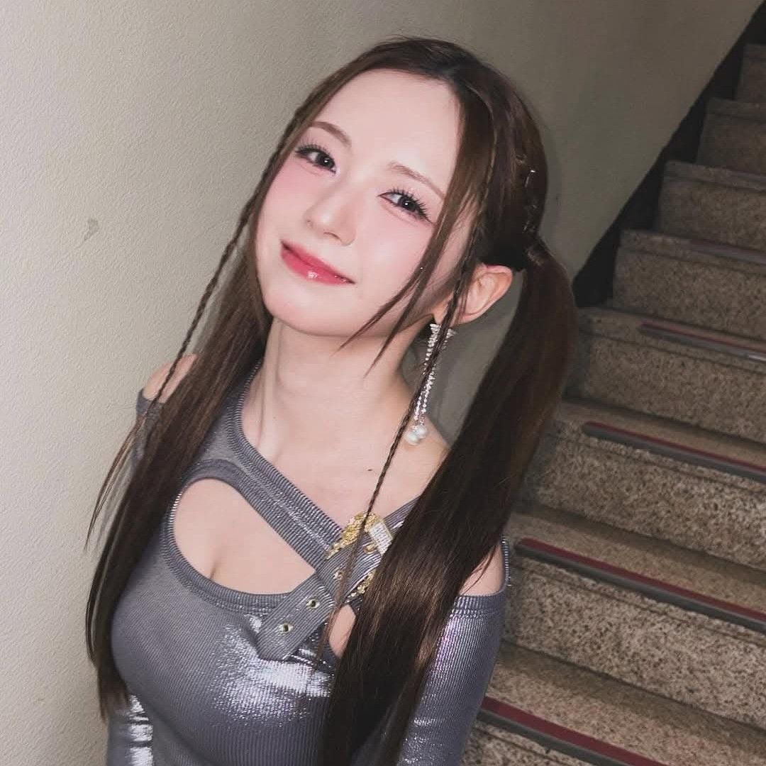 Behind-the-scenes cut of Mashiro (MADEIN)