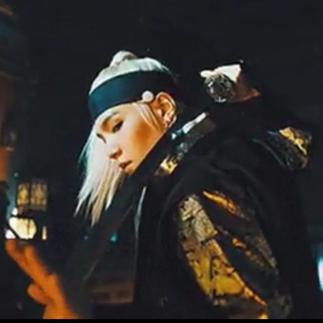 Behind-the-scenes cut of SUGA (BTS)