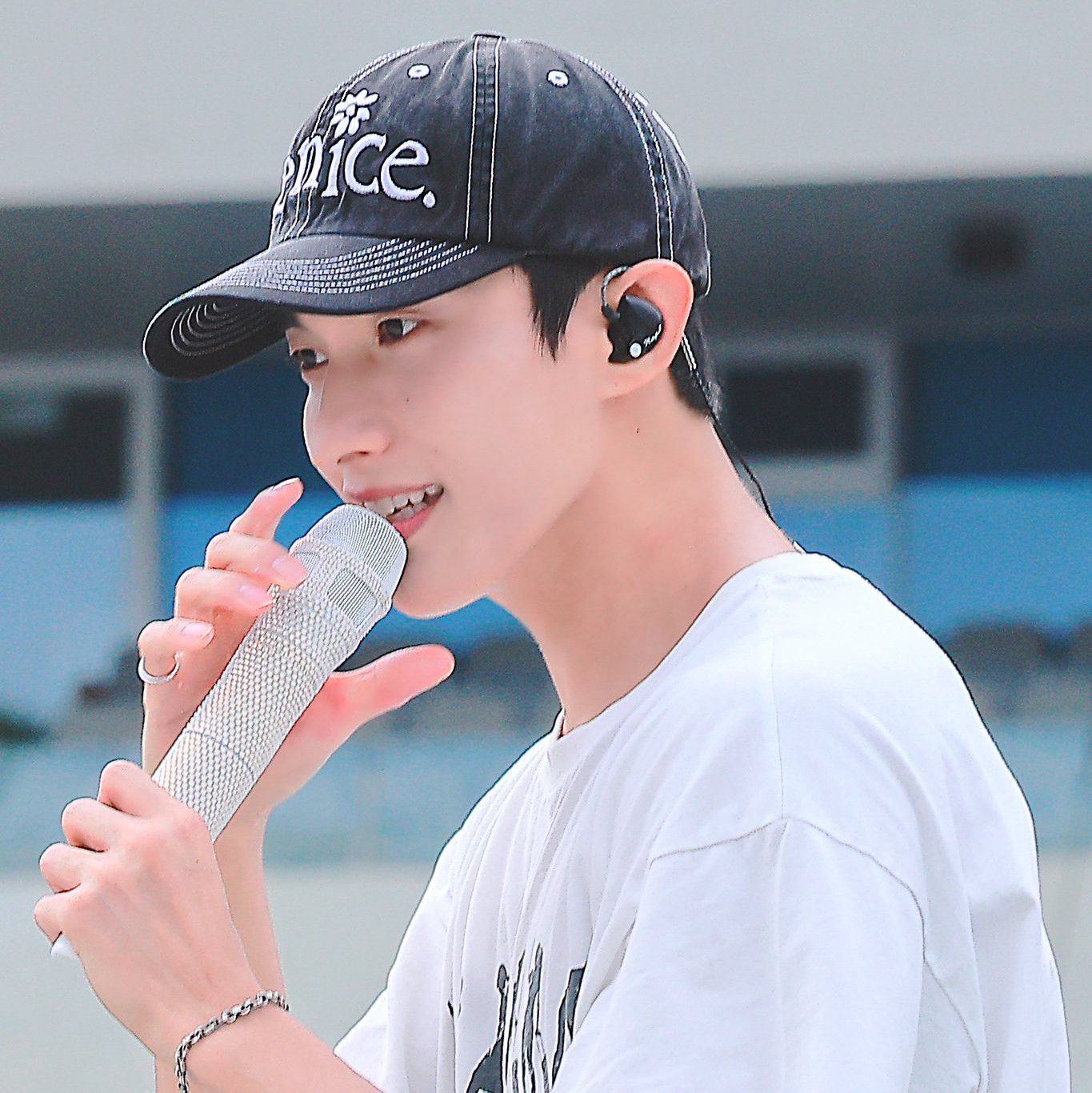 Latest photo of DK (SEVENTEEN)